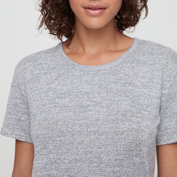 Aritzia Wilfred Free Divina shirt - Picture 2 of 4